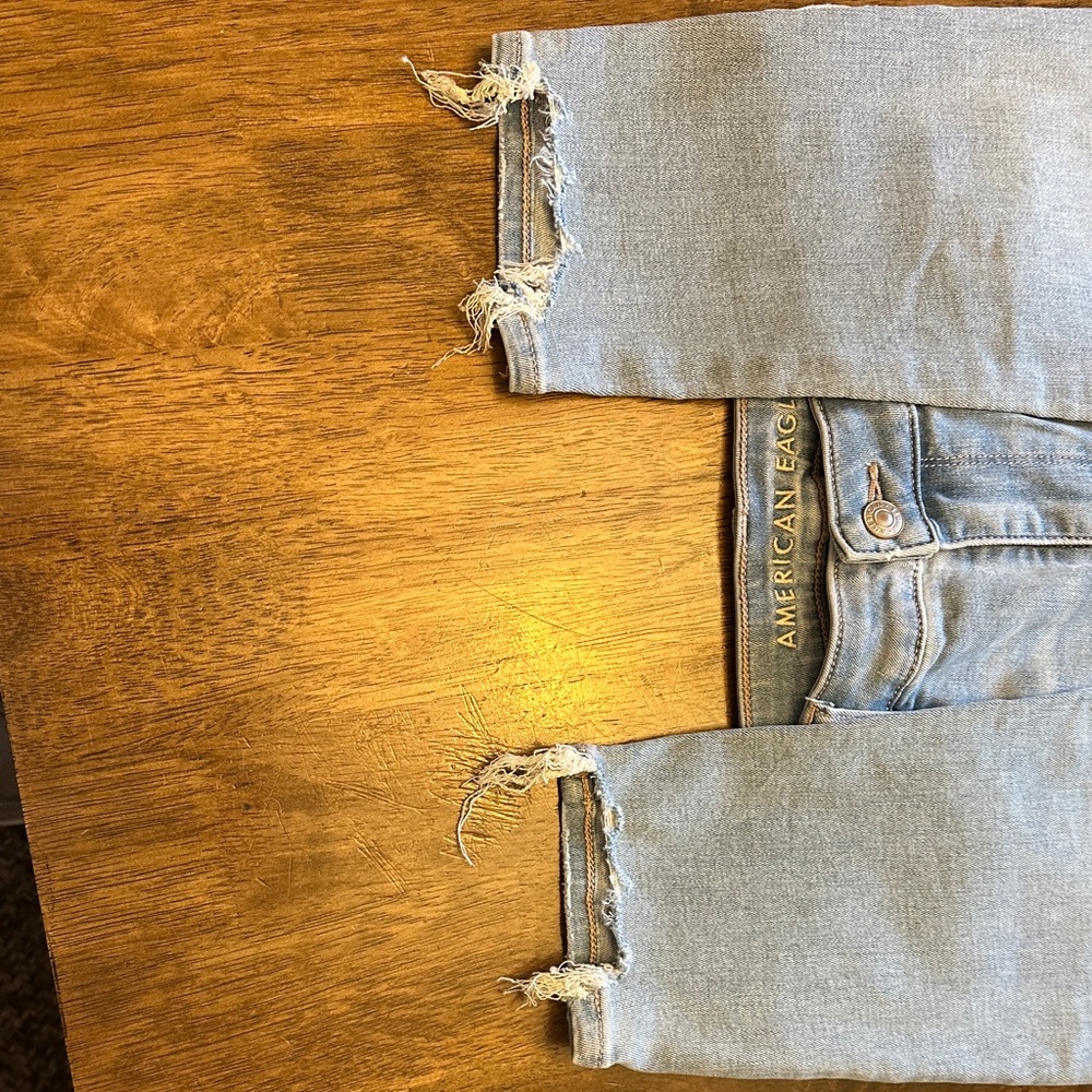 American Eagle Outfitters Distressed Light Blue Skinny Jeans - Picture 9 of 9